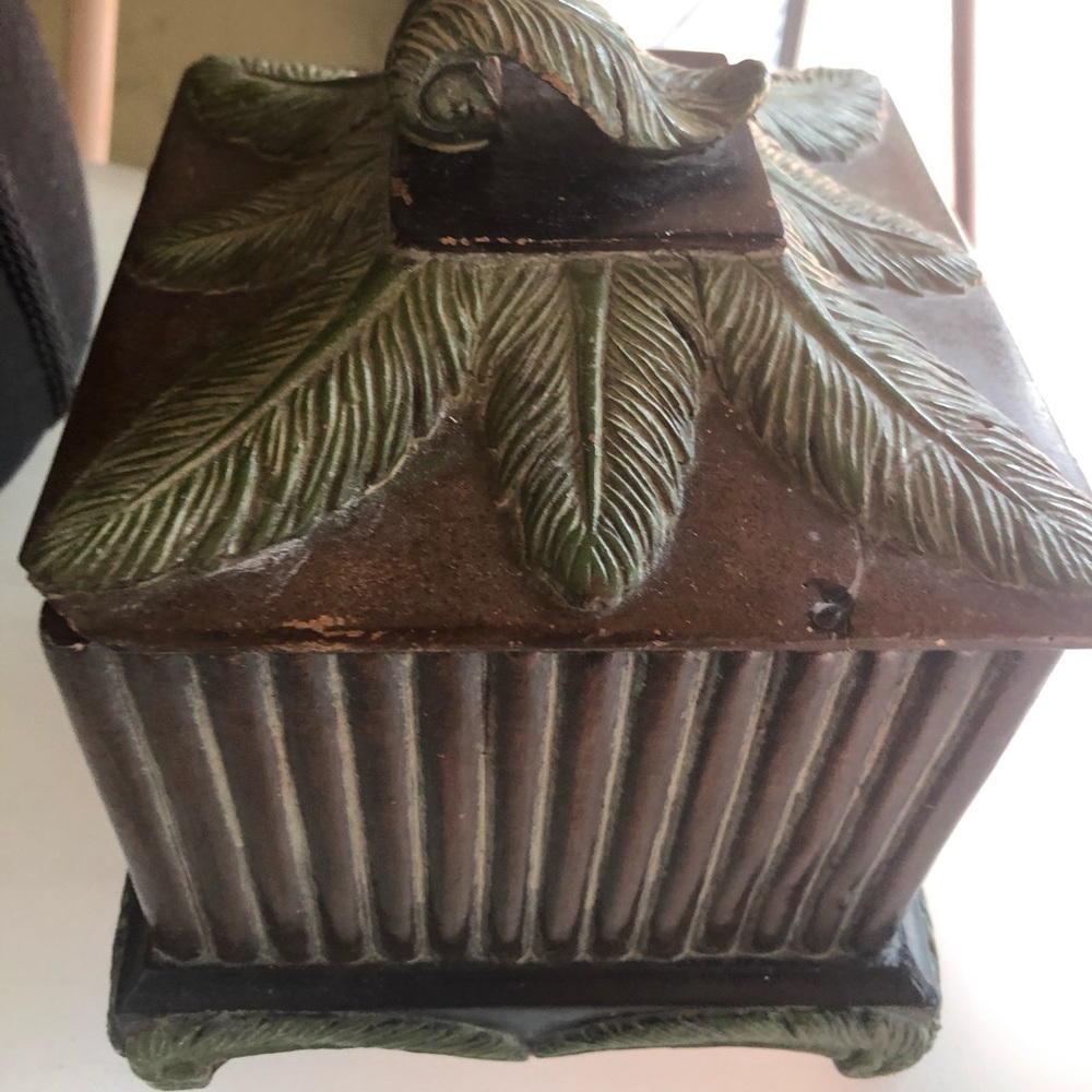 Gorgeous Heavy Keep Box for Livingroom/Bathroom - Picture 7 of 7